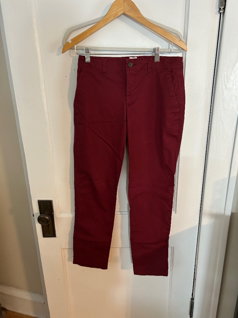 cranberry girlfriend khakis, size 4, Gap